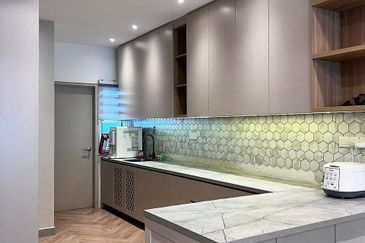 Serenia Adiva @ Serenia City