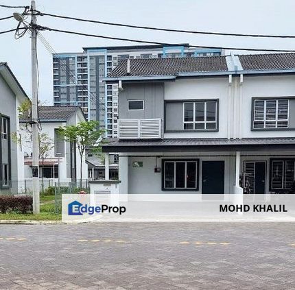Cybersouth Dengkil | Double Storey Terrace | END LOT 🔑, Selangor, Dengkil