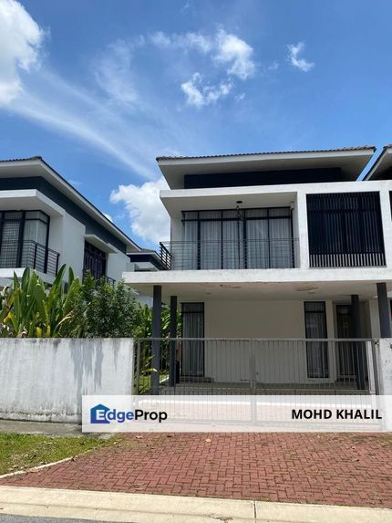 Dengkil | Double Storey Semi-D | FULLY FURNISHED & SPACIOUS UNIT 🏡✨, Selangor, Dengkil