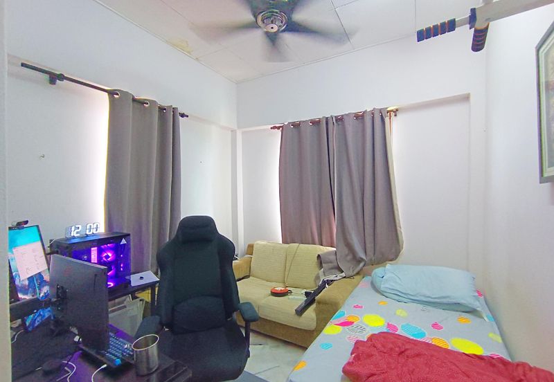 Taman Sri Sungai Pelek