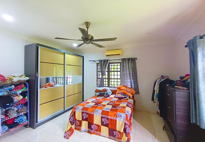 Taman Sri Sungai Pelek