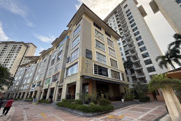 Ritze Perdana Business Center