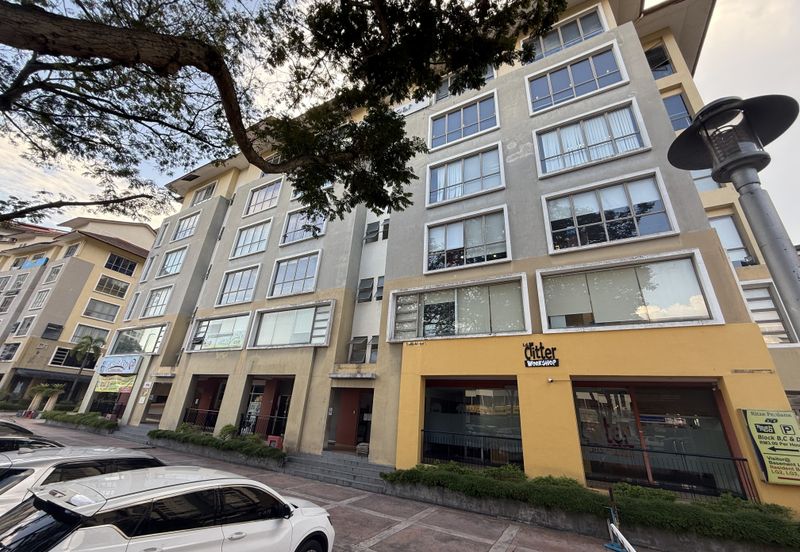 Ritze Perdana Business Center