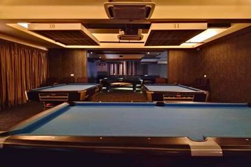 Ritze Perdana Business Center