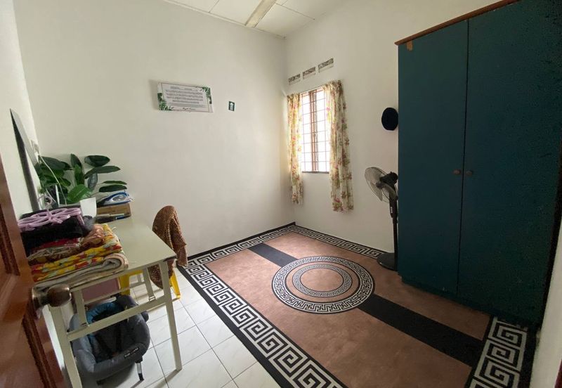 TAMAN INTAN PERDANA (PKN. TELUK KEMANG)