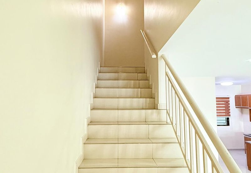 Laman Delfina @ Nilai Impian