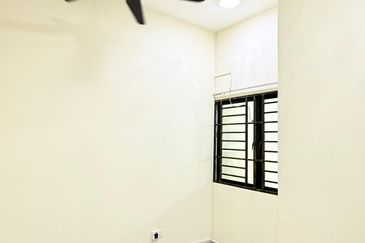 Laman Delfina @ Nilai Impian