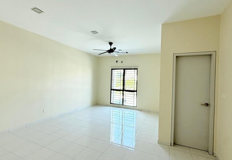 Laman Delfina @ Nilai Impian