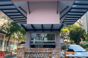 Saujana Aster, Precinct 11