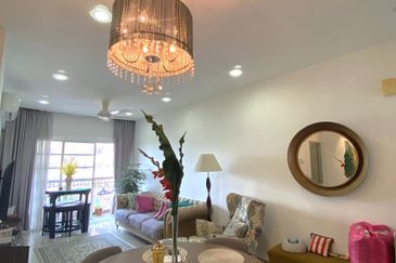 Saujana Aster, Precinct 11