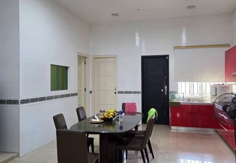 PIONEER COVE, BATU 2 PORT DICKSON, SINGLE STOREY BUNGALOW, FOR SALE