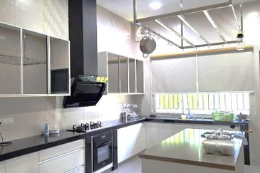 PIONEER COVE, BATU 2 PORT DICKSON, SINGLE STOREY BUNGALOW, FOR SALE