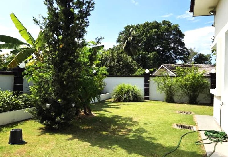 PIONEER COVE, BATU 2 PORT DICKSON, SINGLE STOREY BUNGALOW, FOR SALE