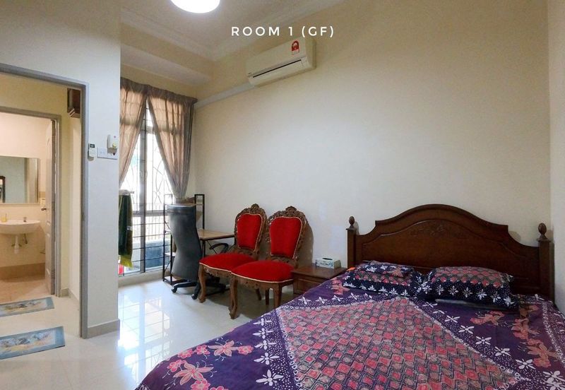 PRESINT 15, PUTRAJAYA, HUGE PARKING SPACE, END LOT 2 STOREY SEMI-D FREEHOLD, FOR SALE