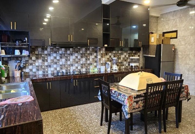 Taman Pinggiran Pedas