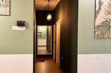 Pangsapuri Seri Akasia, Puchong Prima, Selangor (Flexible booking & Fully Furnished)