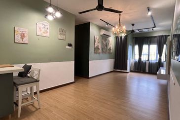 Pangsapuri Seri Akasia, Puchong Prima, Selangor (Flexible booking & Fully Furnished)