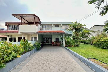  SS5 Kelana Jaya Petaling Jaya, Double Storey Semi Detached House For Sale