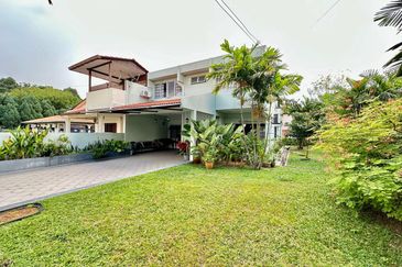  SS5 Kelana Jaya Petaling Jaya, Double Storey Semi Detached House For Sale