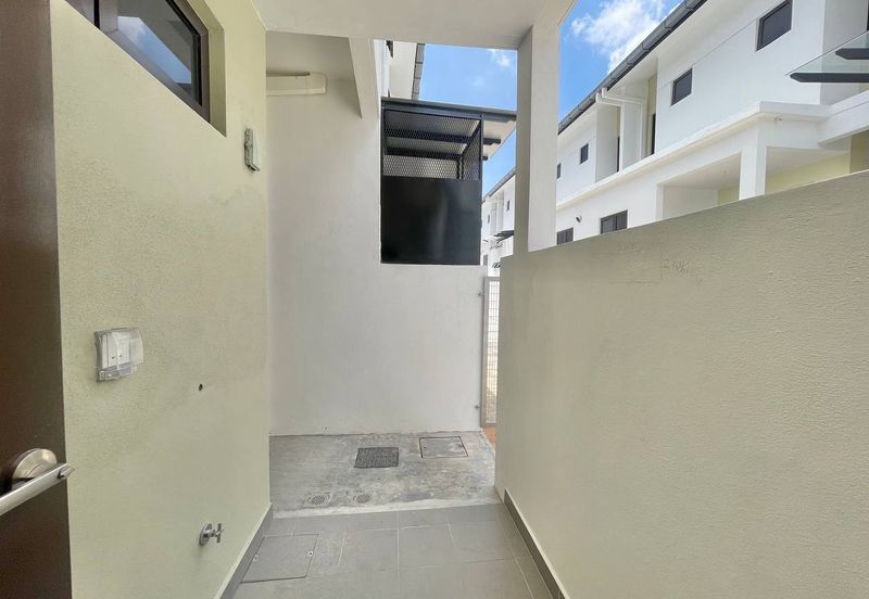 Serenia Amani @ Serenia City