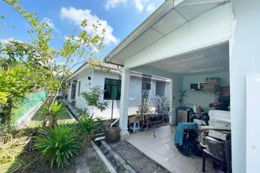 Taman Sentosa SEMI-D Bukit Baru,Melaka Renovated (Rumah ni dah siap semua, tinggal nak panggil “rumah sendiri.”)