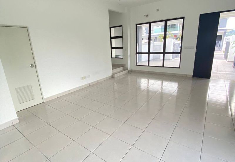 RIMBUN JASMINE KEPAYANG SEREMBAN, Brand New (BARE UNIT), Corner Lot, Freehold, Non-Bumi FOR SALE!