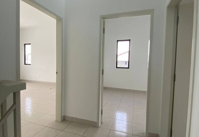 RIMBUN JASMINE KEPAYANG SEREMBAN, Brand New (BARE UNIT), Corner Lot, Freehold, Non-Bumi FOR SALE!