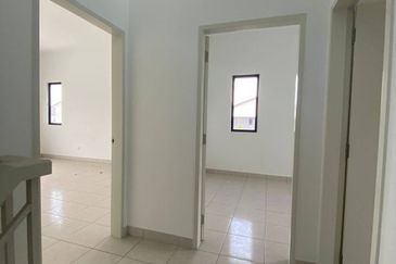 RIMBUN JASMINE KEPAYANG SEREMBAN, Brand New (BARE UNIT), Corner Lot, Freehold, Non-Bumi FOR SALE!