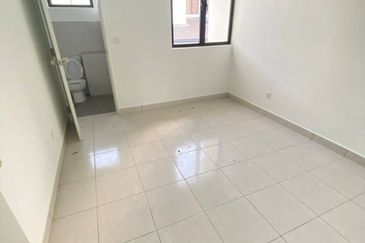 RIMBUN JASMINE KEPAYANG SEREMBAN, Brand New (BARE UNIT), Corner Lot, Freehold, Non-Bumi FOR SALE!