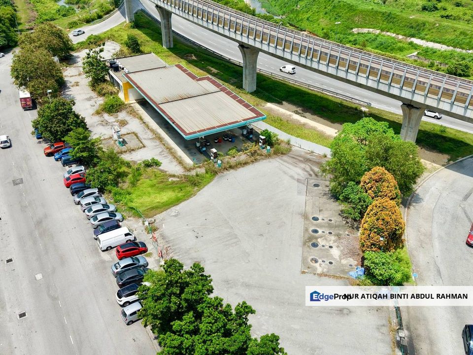 Taman Equine, Seri Kembangan @ Prime Commercial Petrol Station Land with Petronas Petrol Station, For Sale!, Selangor, Seri Kembangan
