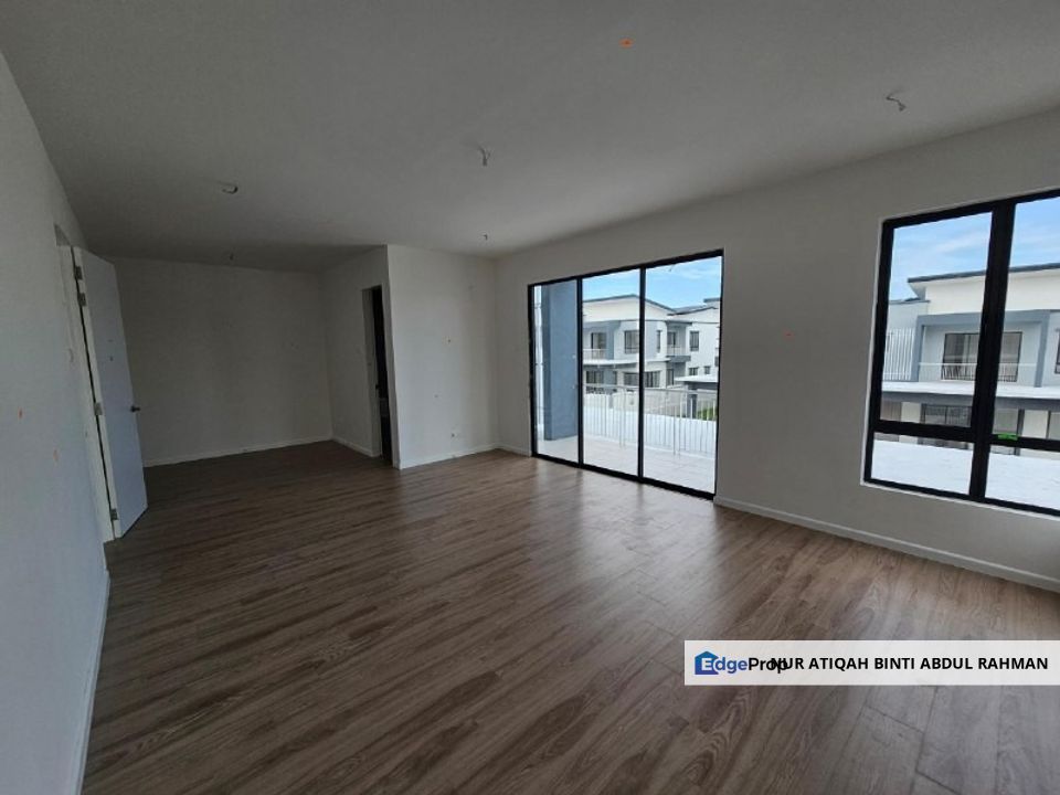 RASAH KEMAYAN 2, SEREMBAN 2 SEMI-D BRAND NEW FREEHOLD Non Bumi!, Negeri Sembilan, Seremban