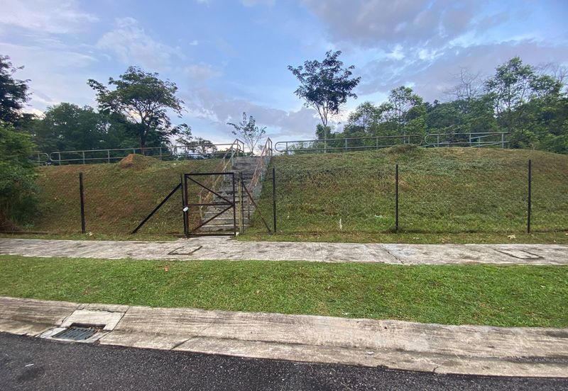 TAMAN SAUJANA SUTERA, SEREMBAN Gated & Guarded 2 storey, terrace,FACING OPEN, For Sale!