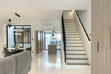 NEW 30x80 2-Storey Double Storey ｜FREE MOT  | 100% Loan「RM1.8K/mth」SEREMBAN | BANDAR SRI SENDAYAN | SEREMBAN2 | BANDAR ENSTEK | LABU | NEW PROJECT