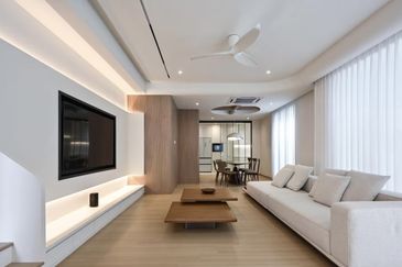 BANDAR ENSTEK (JENTAYU)