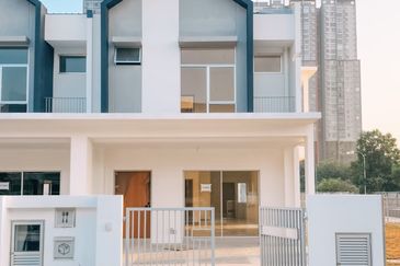 Canal Gardens, Kota Kemuning