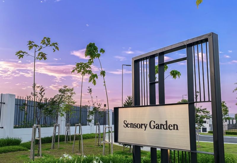 BANDAR ENSTEK (JENTAYU)