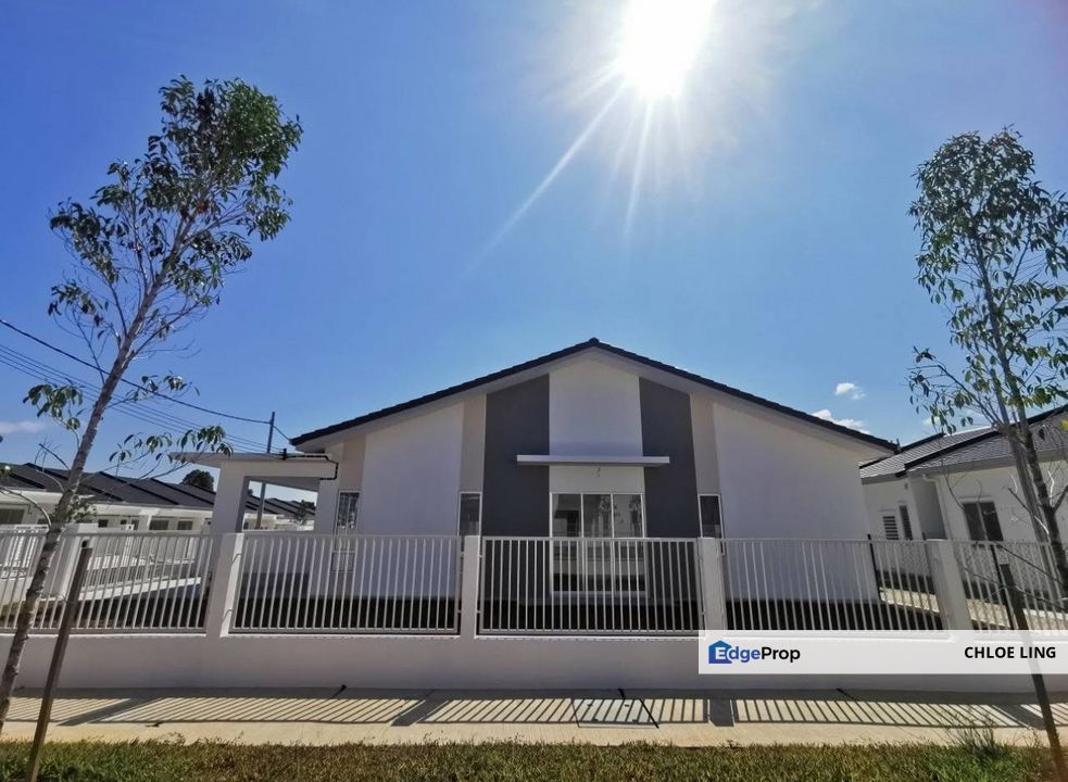 NICE！BARU 1-TINGKAT 24x75 225K Sahaja！100%Loan + Fast Loan 「Lukut 2」Booking Fees RM500 ！！！, Negeri Sembilan, Port Dickson