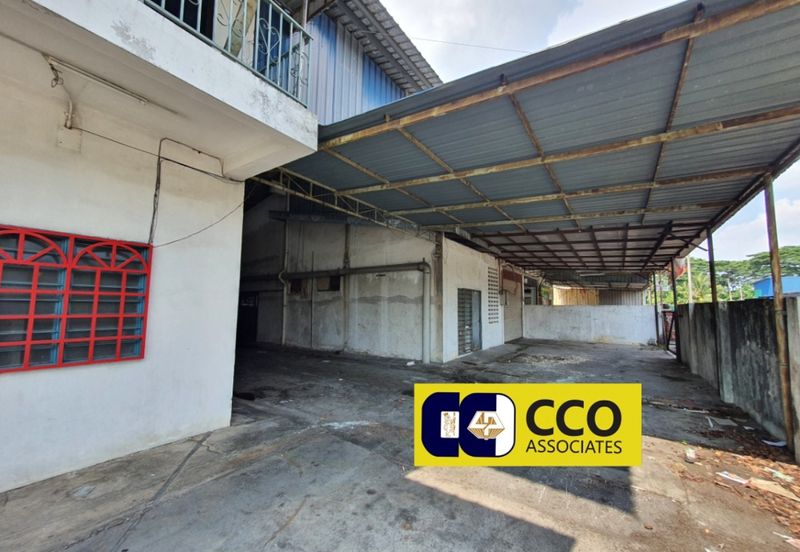 (Pengkalan 1)  2 Adjoining SemiD Factory For Rent  Big size