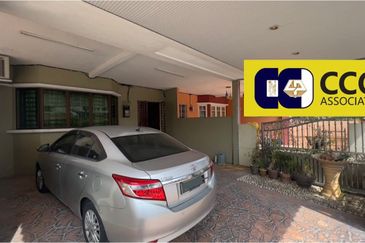 Taman Lapangan Hartamas Botani