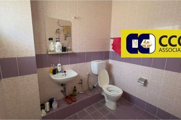 Taman Lapangan Hartamas Botani