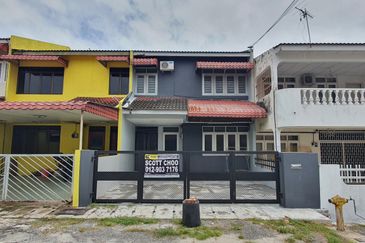 Taman Soon Choon - Gunung Rapat / Botani  Fully Furnished House For Rent