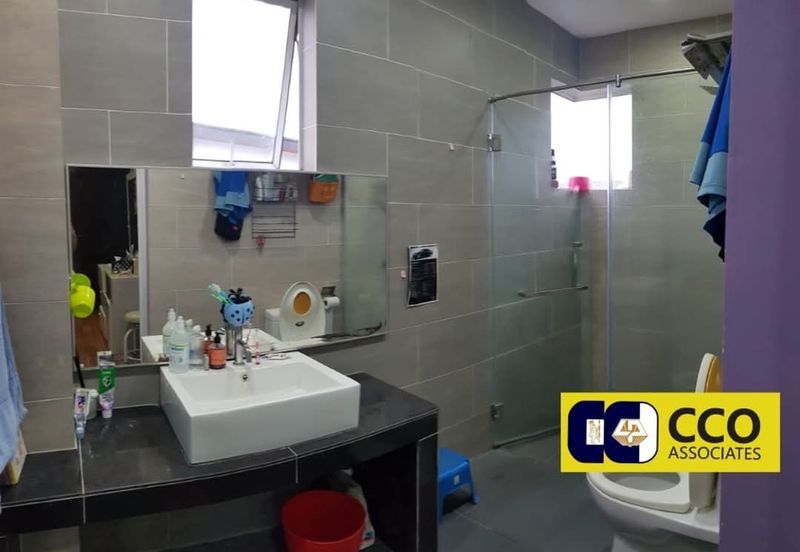 Taman Pinggiran Pengkalan Bayu