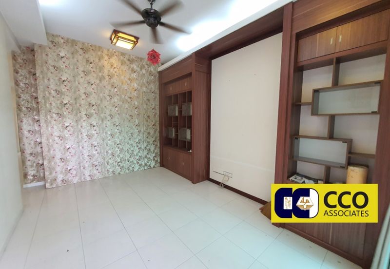 TAMAN LAPANGAN KIARA