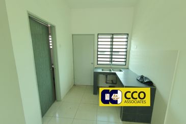 DESA LAHAT SRI -WANG