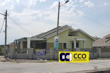 DESA LAHAT SRI -WANG