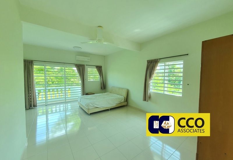 Thompson Pines Impiana Bougainvillea