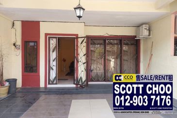 Taman Lapangan Hartamas Botani