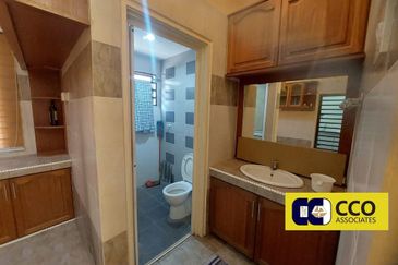 Taman Lapangan Hartamas Botani