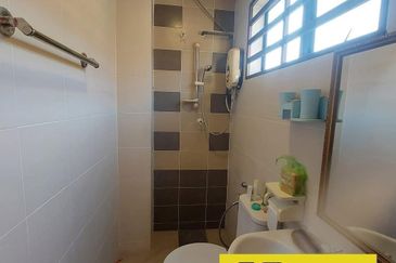 Taman Lapangan Hartamas Botani