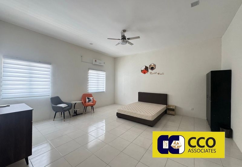 Taman Lapangan Hartamas Botani